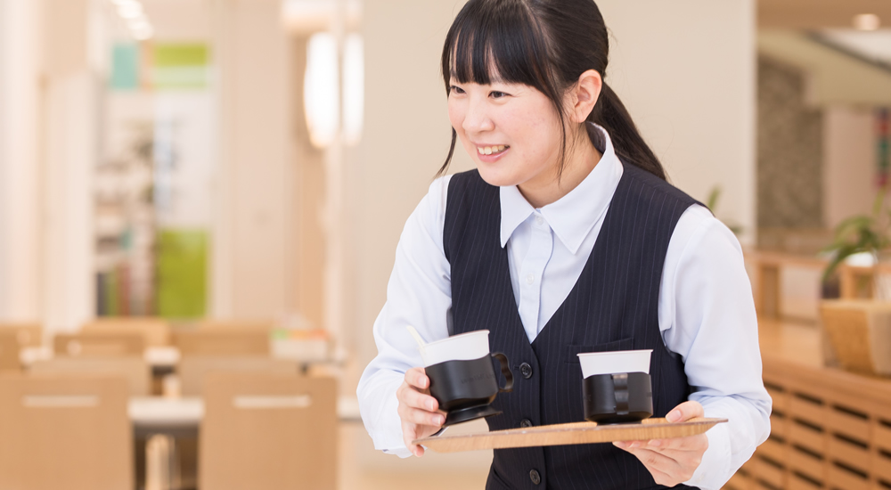 失敗しても、落ち込んでもいつでも笑顔を絶やさず、
何事にもチャレンジして成長する。
